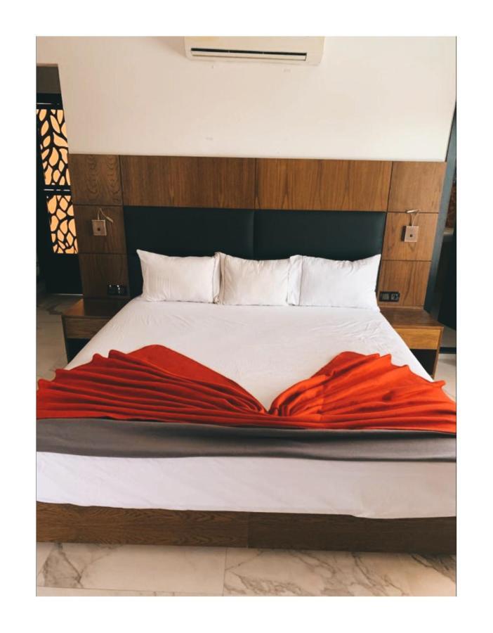 Ourika Camp Suites Hotel & Resort Ель-Харкат Екстер'єр фото