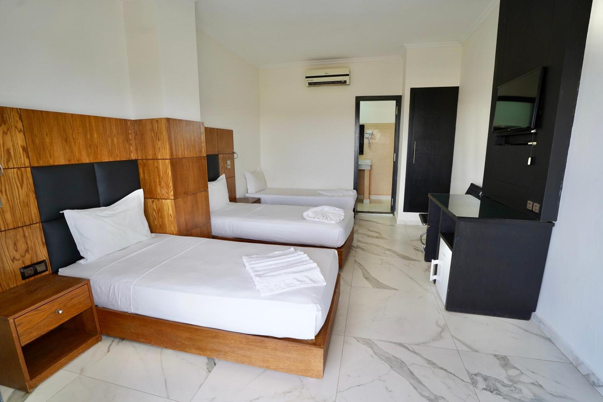 Ourika Camp Suites Hotel & Resort Ель-Харкат Екстер'єр фото
